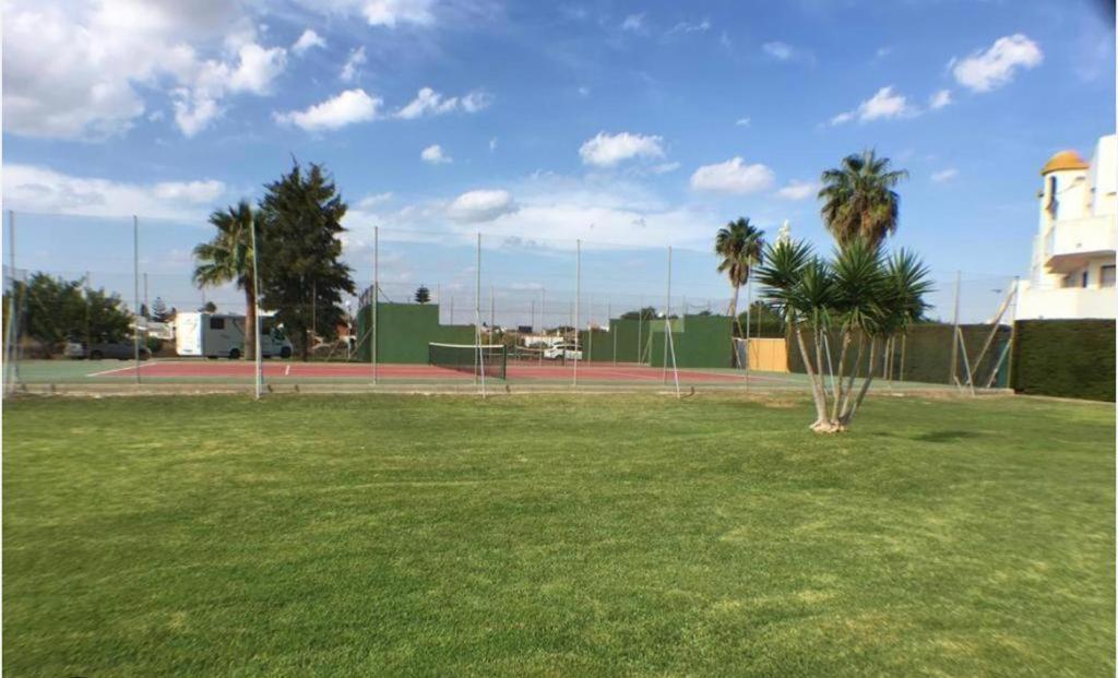Apartamento Empul La Barrosa Chiclana de la Frontera Kültér fotó